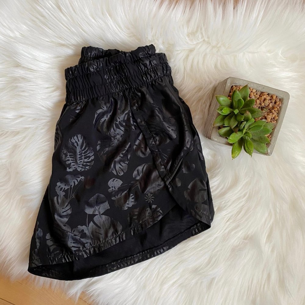 Athleta racer run short palm print 4.5" black XXS - Picture 7 of 8